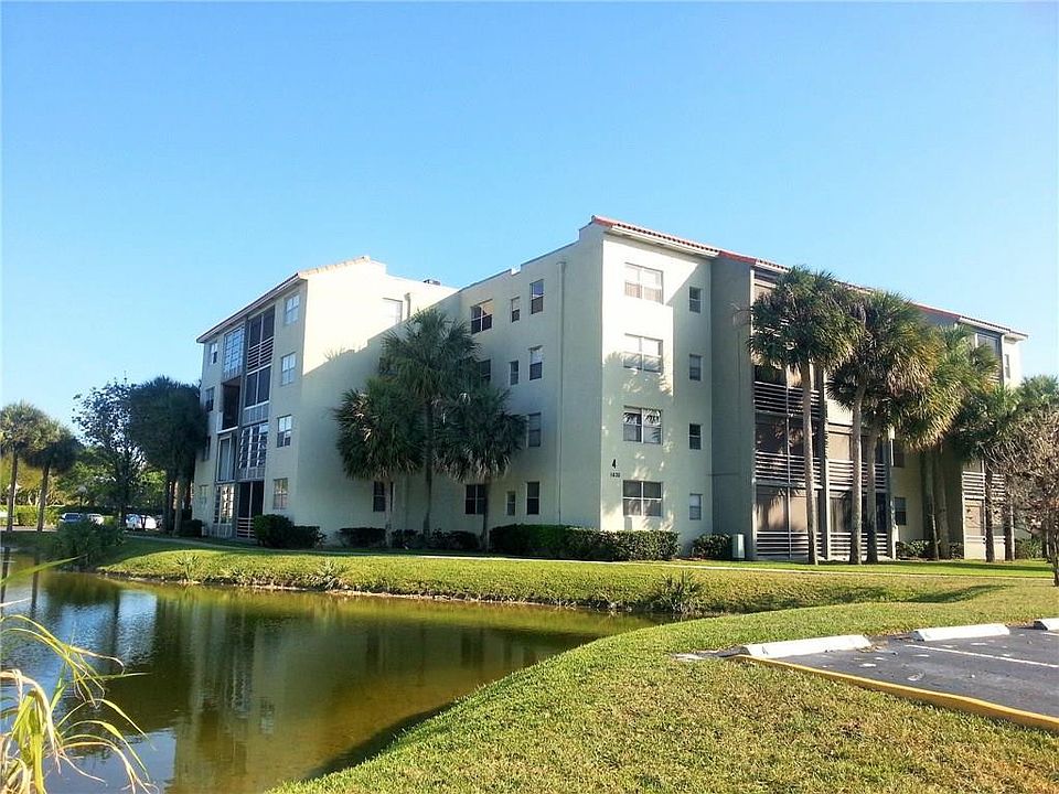 1st image of 1830 N Lauderdale Avenue #4309