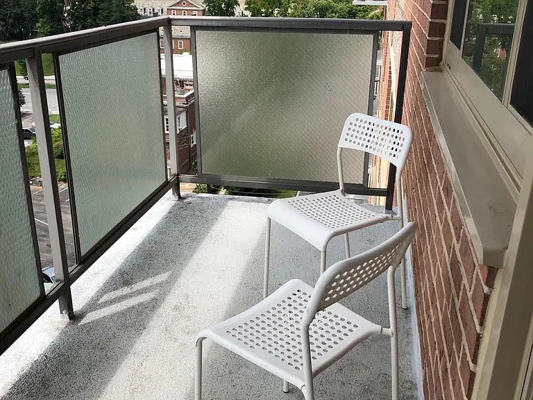 1 E University Pkwy #1001 — Photo 7