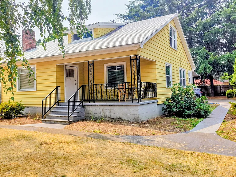 2147 SE 112th Ave — Photo 1
