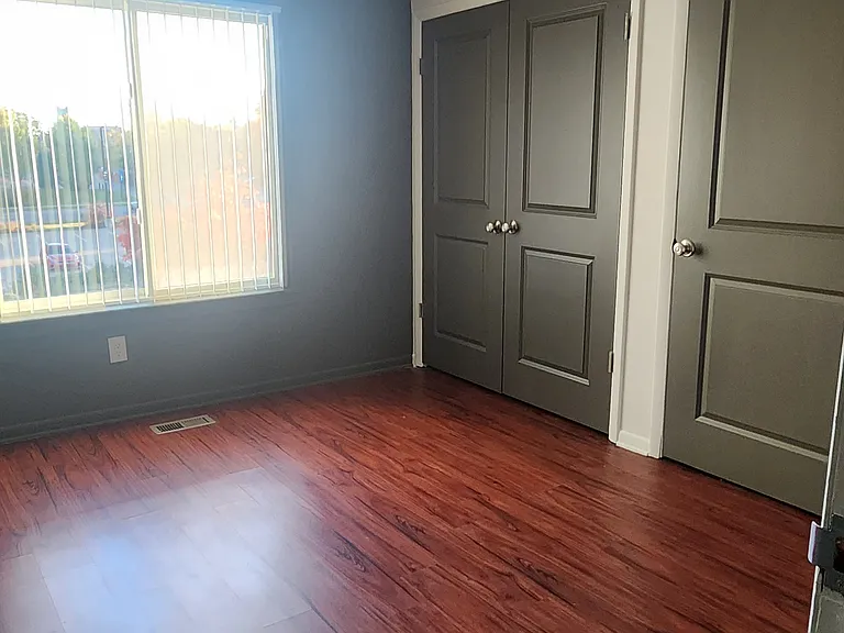721 N Capitol Ave #4 — Photo 6