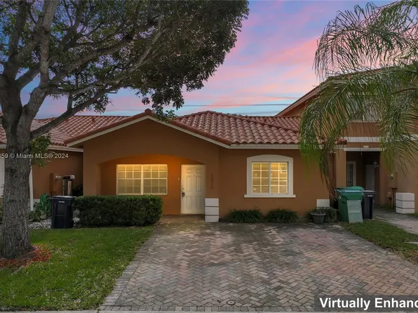 10906 SW 181st Ter #10906, Miami, FL 33157