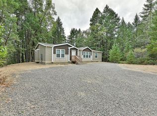 1011 Ferry Rd, Grants Pass, OR 97526