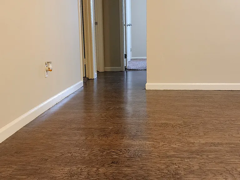 6501 Brookview Dr — Photo 8