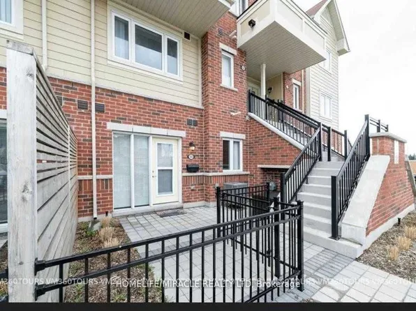 250 Sunny Meadow Blvd, Brampton, ON