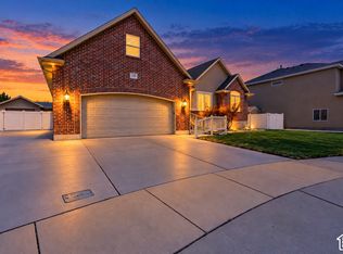 3246 W Palawan Way, Riverton, UT 84065