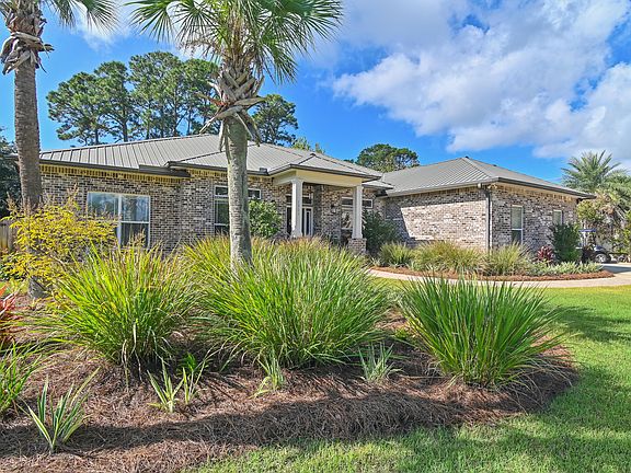 5th image of 1361 Forest Shore Dr