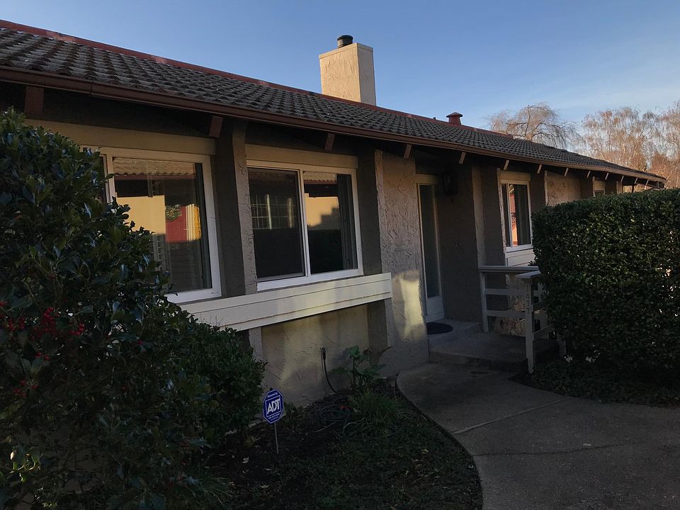 1st image of 1477 Camino Peral