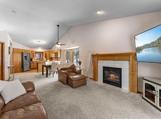 22938 Poppy St NW, Saint Francis, MN 55070