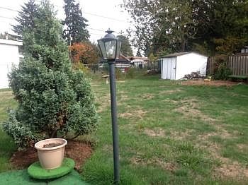 2nd image of 736 NE 191st Ave