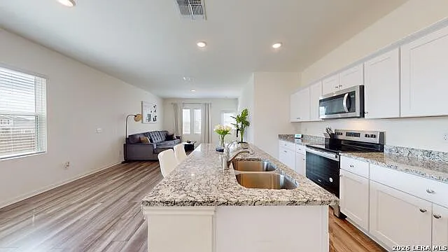 5814 Lilac Lndg — Photo 8