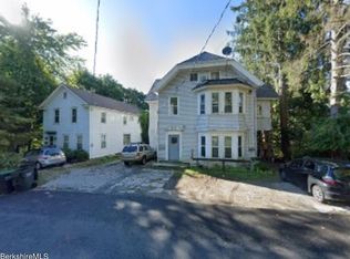 110 Maple St, Lee, MA 01238