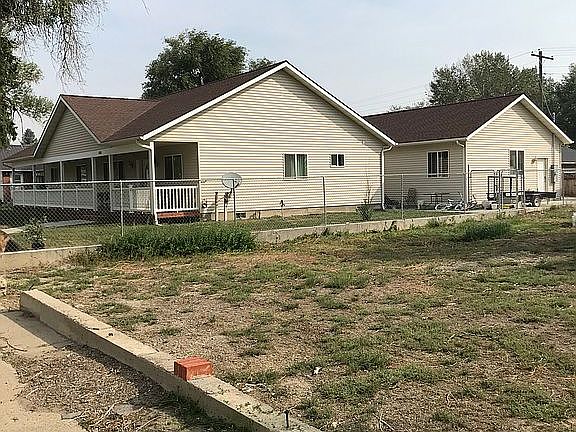4th image of 630 Oilfield Ave