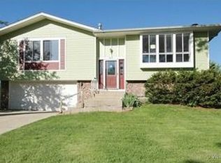 370 Olympia Ct, Elgin, IL 60120