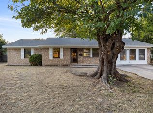 2625 Spruce Park Dr, Richland Hills, TX 76118