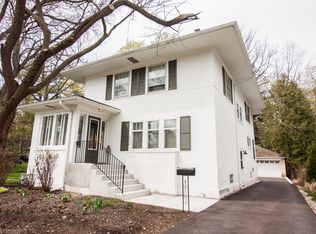 236 N Worth Ave, Elgin, IL 60123