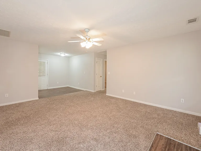 350 Mary Alice Dr — Photo 9