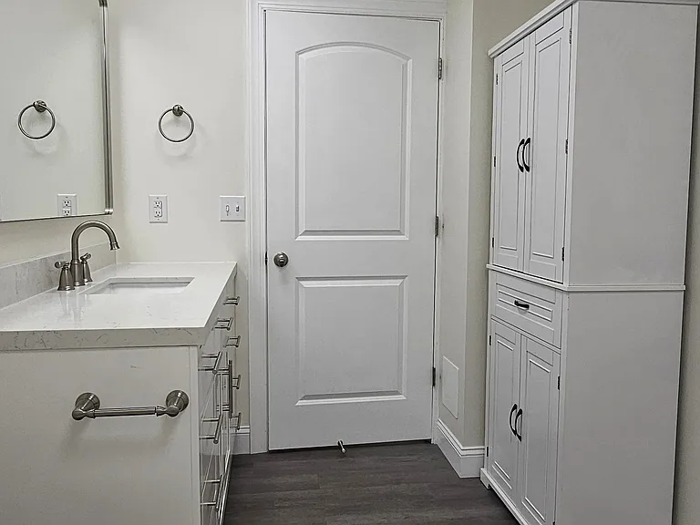Full Bathroom in Basement