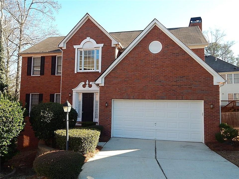 1st image of 3221 Wooded Glen Ct SE