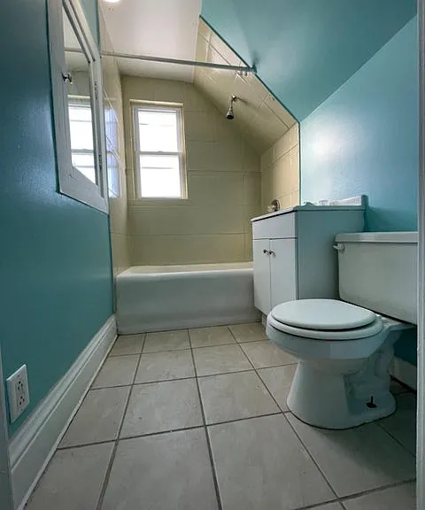 4228 Magoun Ave #2 — Photo 5