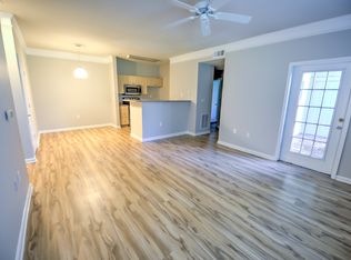 1300 Park West Blvd UNIT 218, Mt Pleasant, SC 29466