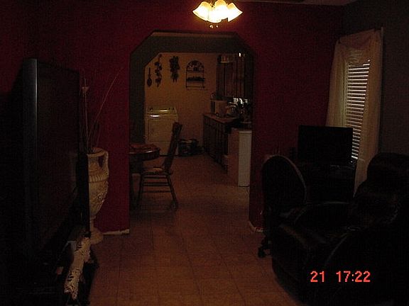 5th image of 406 Avek