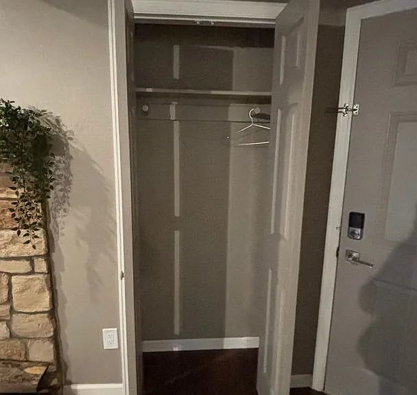 819 E San Miguel St #2 — Photo 19