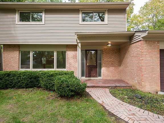 2nd image of 3565 Chatham Way