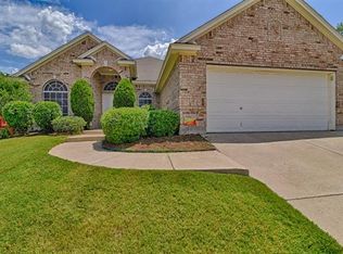 6002 Brenhaven Rd, Arlington, TX 76017