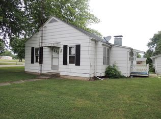 609 Wall St, Irving, IL 62051