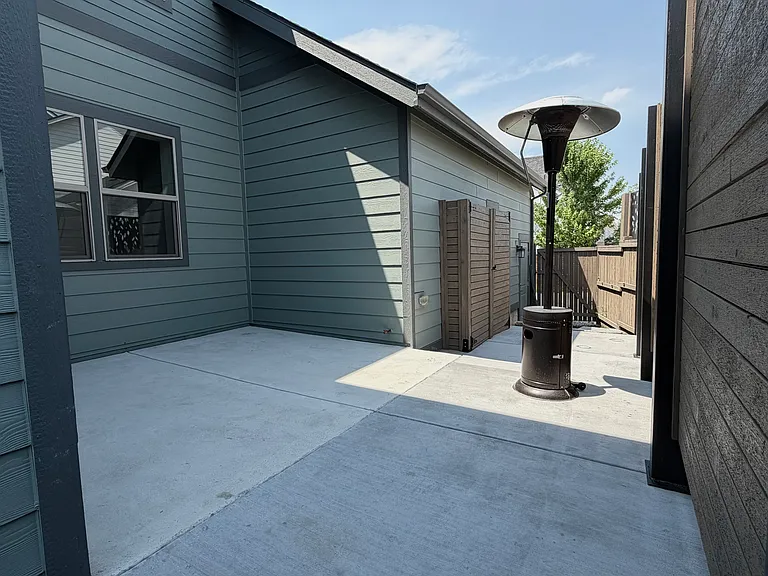 10151 E 59th Dr — Photo 16