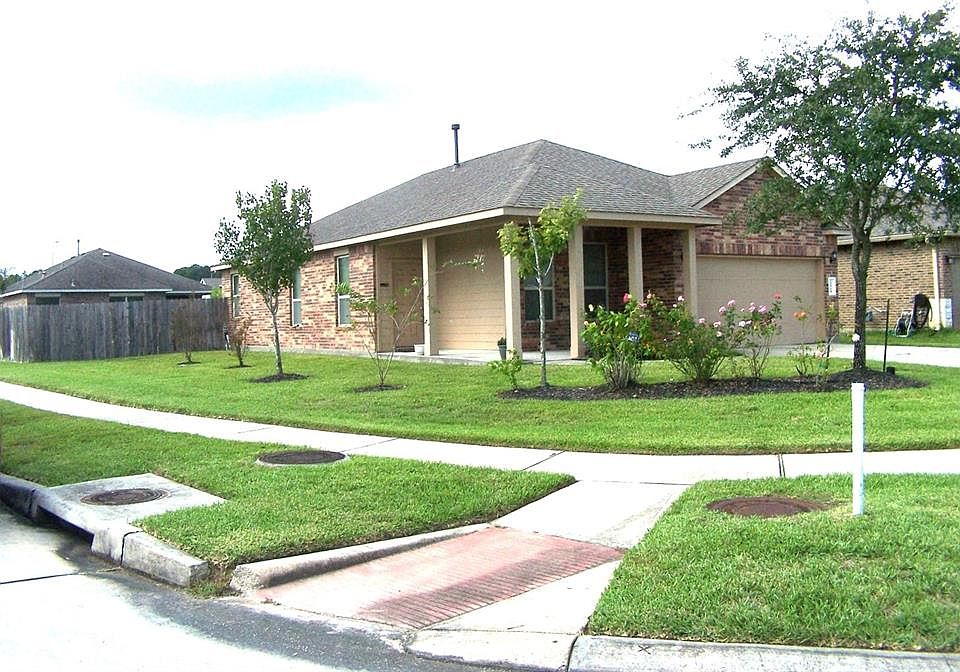 1st image of 22558 Valley Canyon Ln