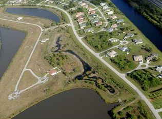 275 SW Vista Lake Dr, Port Saint Lucie, FL 34953