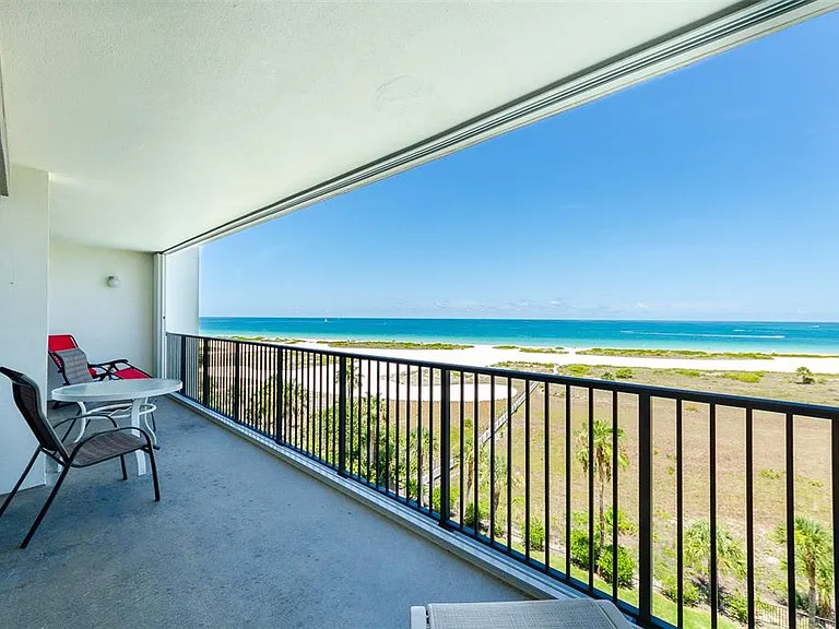 1250 Gulf Blvd #703 — Photo 1