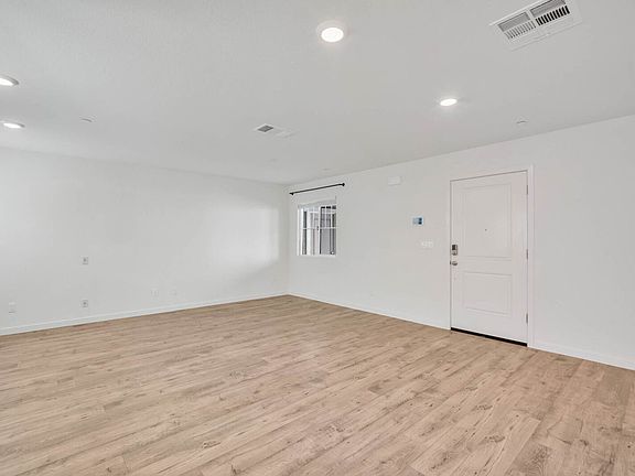 2nd image of 4392 Silver Cedar Ln