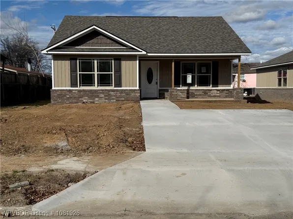 711 N 13th St, Fort Smith, AR 72901