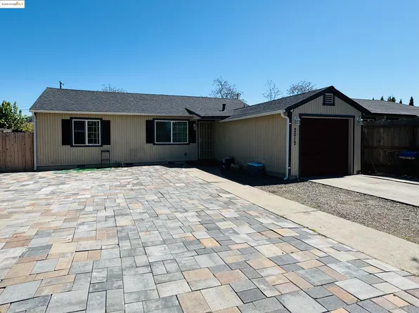 2012 S American St, Stockton, CA 95206