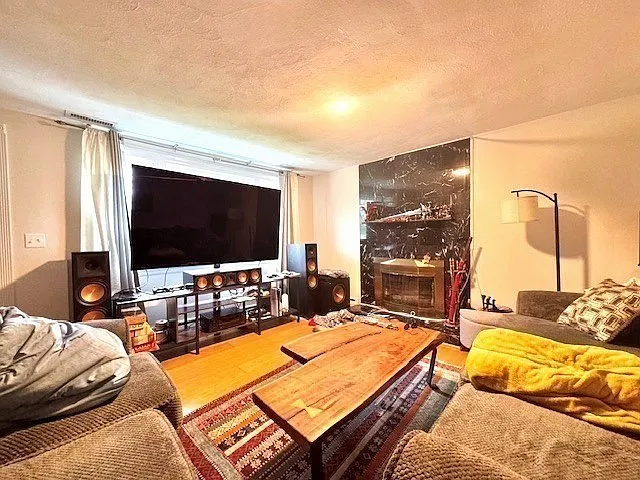 1247 Trapelo Rd #1 — Photo 2