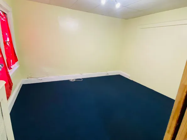 94-25 87th St #2A, Ozone Park, NY 11416