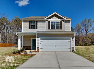 140 Warwick Dr, Angier, NC 27501