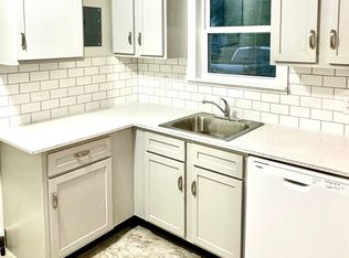 114 E Tally Ct, Mobile, AL 36606