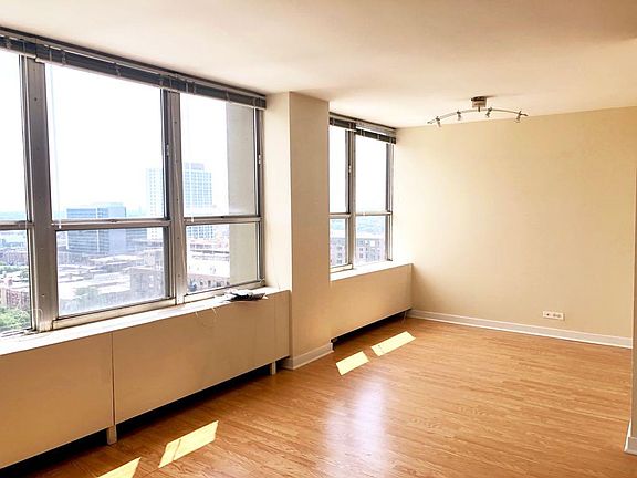 Dining area/study space