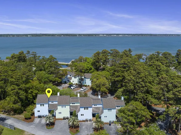 312 Mcginnis Drive #312, Pine Knoll Shores, NC 28512