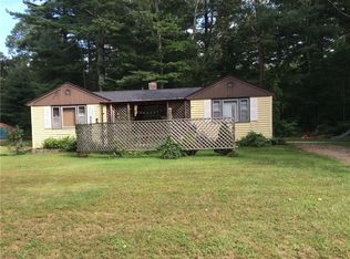 44 Main St, Ashaway, RI 02804