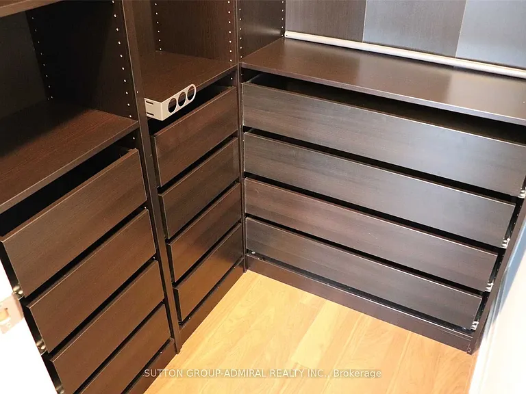 7171 Yonge St #405 — Photo 22