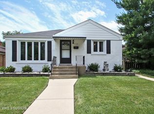 5129 Harvard Ter, Skokie, IL 60077