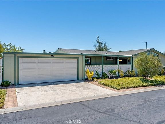 4th image of 2 Dove Ct