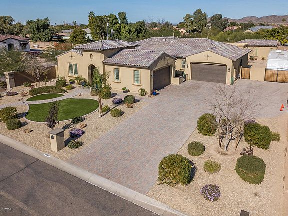 2nd image of 8436 W Louise Ct