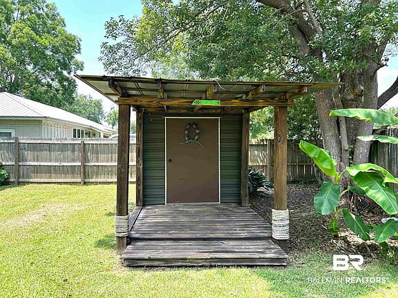 4th image of 22171 Kendrick Ln