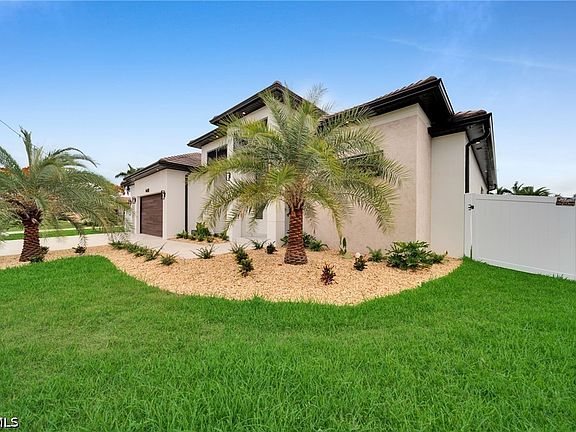 5th image of 4418 SW 25th Place Cpe