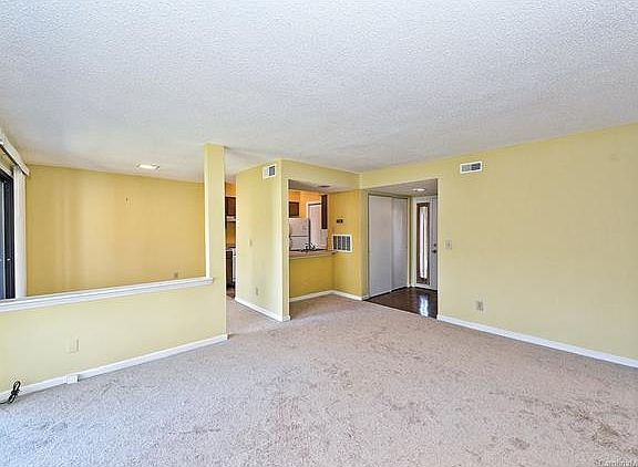 4th image of 11029 Harrowfield Rd